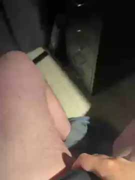 Cam4 Live Porn of pimmel51