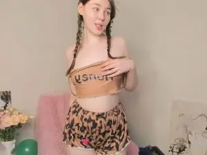 Cam4 Sex Cam of RashidaYonek