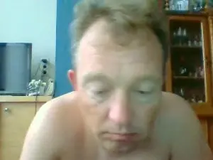 Cam4 Live Porn of bertolini83