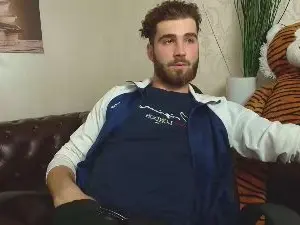 Cam4 Nude Webcam of KyloEast