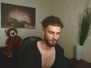 Cam4 Adult Webcam of KyloEast
