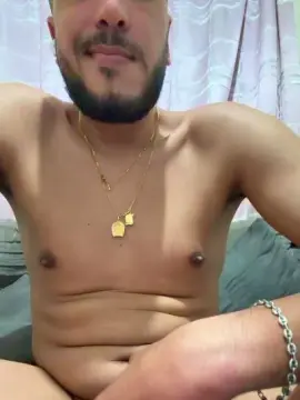 Cam4 Free Porn Cam of yassine95