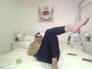 Cam4 Live Porn of alisonya
