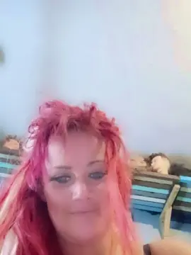 Cam4 Watch Live Sex Cams of Dontbejelly2