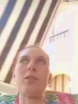 Cam4 Free Porn Cam of Pmorbi