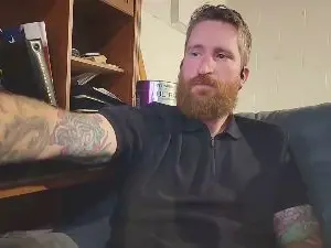Cam4 Free Porn Cam of hypnoman69420