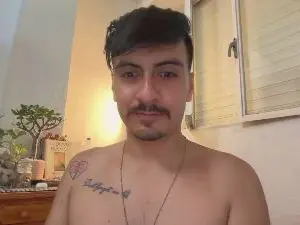 Cam4 Free Live Porn of alexxx_turco