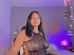 Cam4 Free Live Porn of luccia_smith