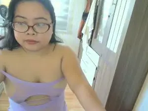 Cam4 Free Live Porn of sweet_soleil
