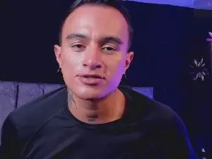 Cam4 Live Porn of LiamDeep
