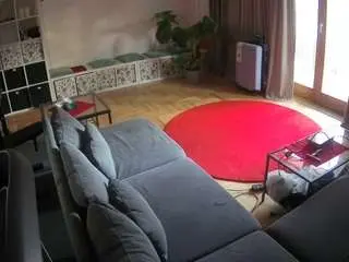 Camsoda Live Sex Cam of voyeurcam-julmodels-living-4