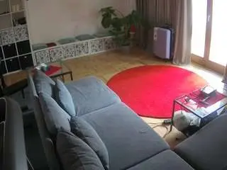 Camsoda Private Sex Chat of voyeurcam-julmodels-living-4