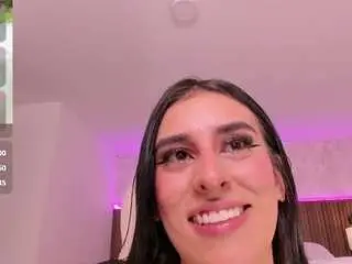 Camsoda Nude Webcam of karlaa-james