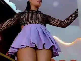 Camsoda Sex Cam of carolinna-doll