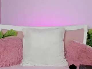 Camsoda Free Live Porn of mia-ssweett1