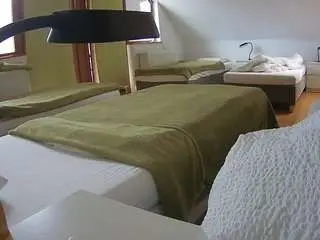 Camsoda Best Webcam of voyeurcam-julmodels-bed-2