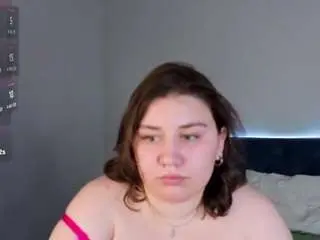 Camsoda Nude Webcam of maya-raay