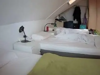 Camsoda Adult Webcam of voyeurcam-julmodels-bed-4