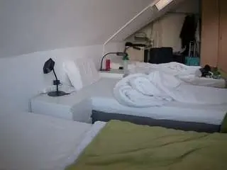 Camsoda Free Live Porn of voyeurcam-julmodels-bed-4