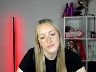 Camsoda Live Sex Cam of evelynblond