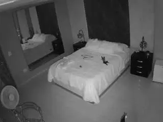 Camsoda Live Sex Cam of voyeurcam-casa-salsa-bedroom-4