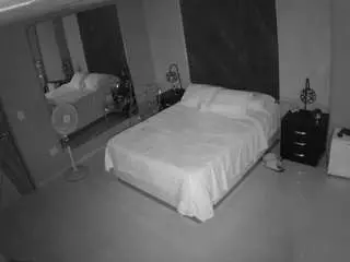 Camsoda Free Porn Cam of voyeurcam-casa-salsa-bedroom-4