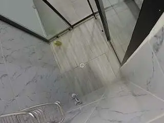 Camsoda Nude Webcam of voyeurcam-jb-shower-2