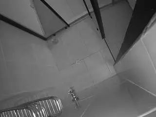Camsoda Free Porn Cam of voyeurcam-jb-shower-2