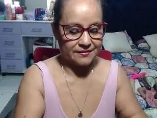 Camsoda Adult Video Chat of samy-mature
