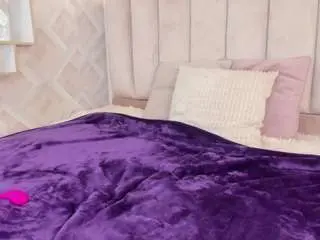 Camsoda Live Sex Cam of annie-queen