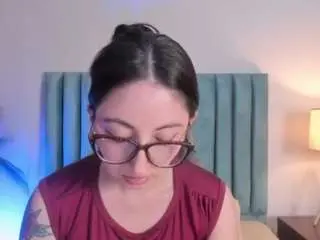 Camsoda Sex Chat of emilywatsonn