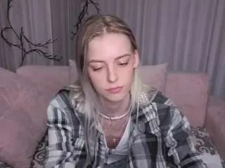 Camsoda Nude Webcam of kittywell22