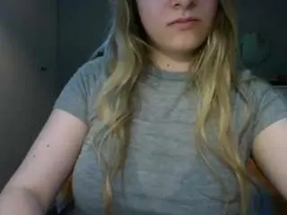 Camsoda Free Live Porn of rosiejune