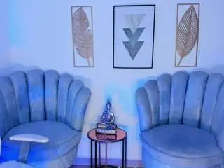Camsoda Free Live Porn of issi-loren