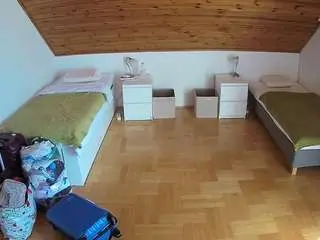 Camsoda Sex Chat of voyeurcam-julmodels-greybed-3
