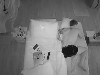 Camsoda Best Webcam of voyeurcam-celticiron-01