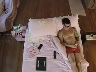 Camsoda Free Porn Cam of voyeurcam-celticiron-01
