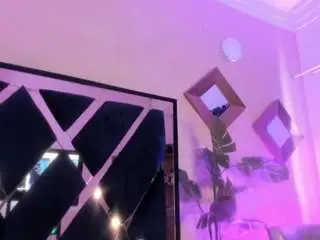 Camsoda Adult Video Chat of megan-devon