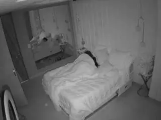 Camsoda Sex Cam of voyeurcam-casa-salsa-bedroom-2