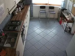 Camsoda Adult Webcam of voyeurcam-julmodels-kitchen-2