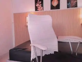 Camsoda Live Sex Cam of cloe-adams