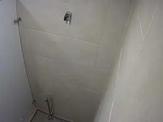 Camsoda Free Porn Cam of voyeurcam-jb-shower-1