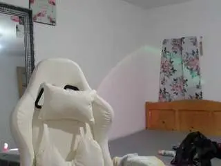 Camsoda Free Porn Cam of britneydivin