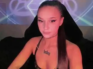 Camsoda Free Porn Cam of milaash