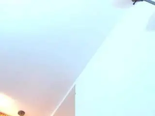 Camsoda Free Porn Cam of ella-harper