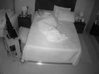 Camsoda Free Porn Cam of voyeurcam-casa-salsa-bedroom-3