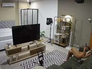 Camsoda Adult Video Chat of voyeurcam-jb-dining