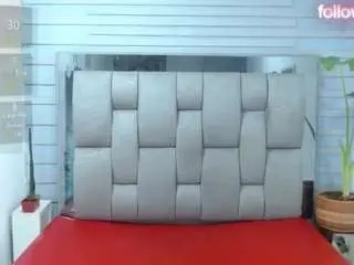 Camsoda Free Porn Cam of evelinzaens