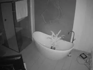 Camsoda Adult Webcam of voyeurcam-casa-salsa-bathroom-5