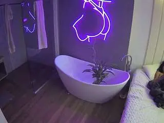 Camsoda Live Sex of voyeurcam-casa-salsa-bathroom-5